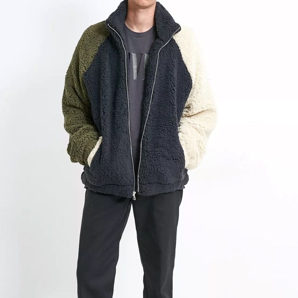 UO Colourblock Cosy Sherpa Ski Jacket Men’s XL